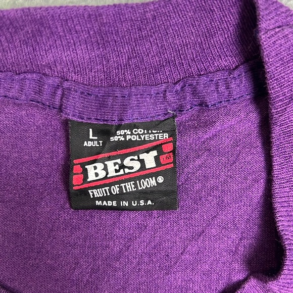 Vintage 90’s Single Stitch Purple Native American T-shirt - Picture 4 of 5